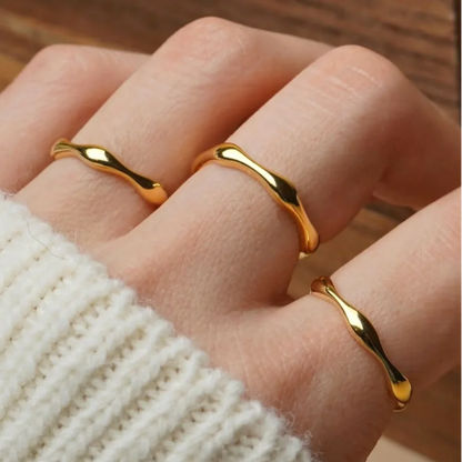 Riva Ring Set